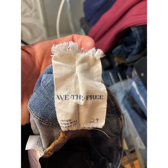 We The Free Jayde Flare in Sunburst Blue
FREE PEOPLE size 29 - Picture 8 of 10
